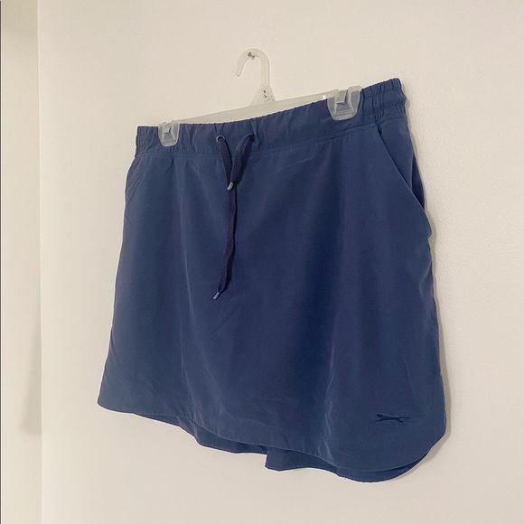 Puma athletic skort - size Large - Picture 2 of 3